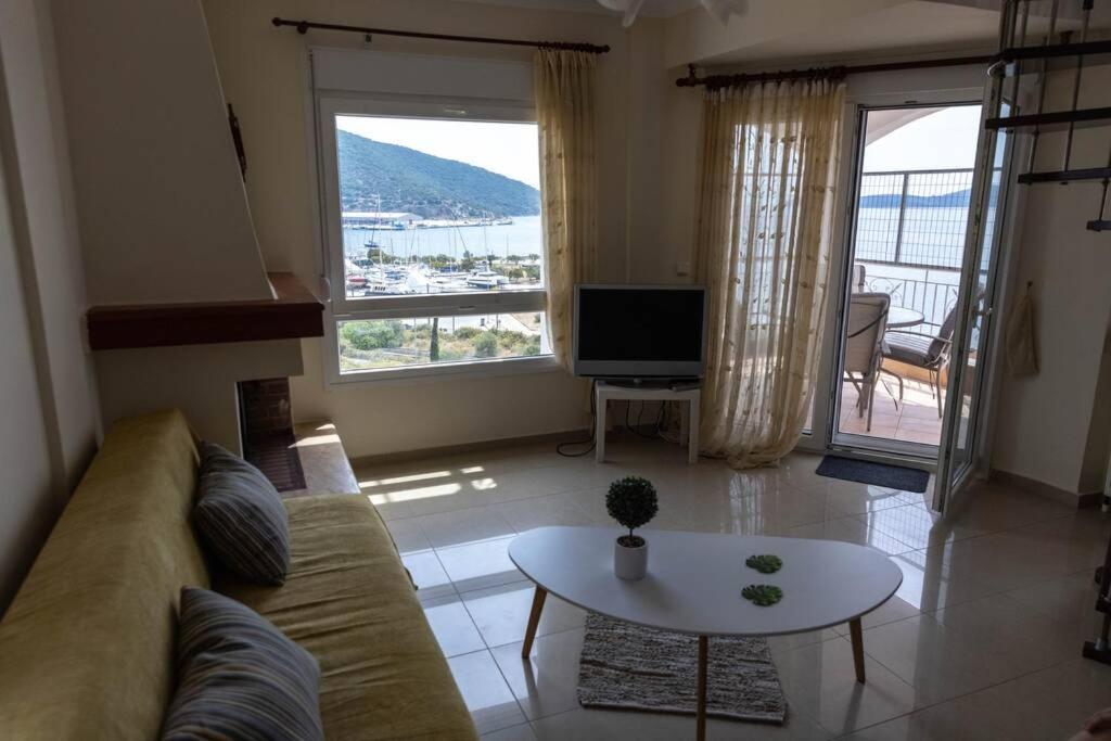 Port View House-Comfy Family Apartment-Panoramic View Неа-Перамос Экстерьер фото